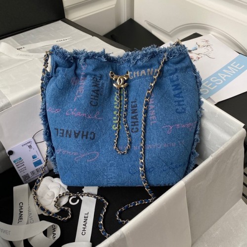 Chanel kleine Drawstring Bag Denim AS3027 blauw