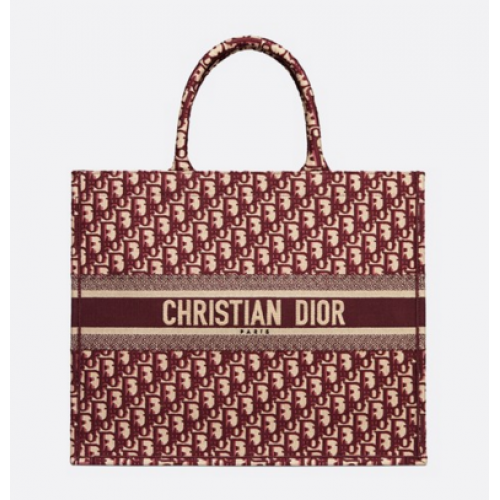 DIOR BOOK TOTE TAS VAN KALFSLEER MET RELIEF M1286Z