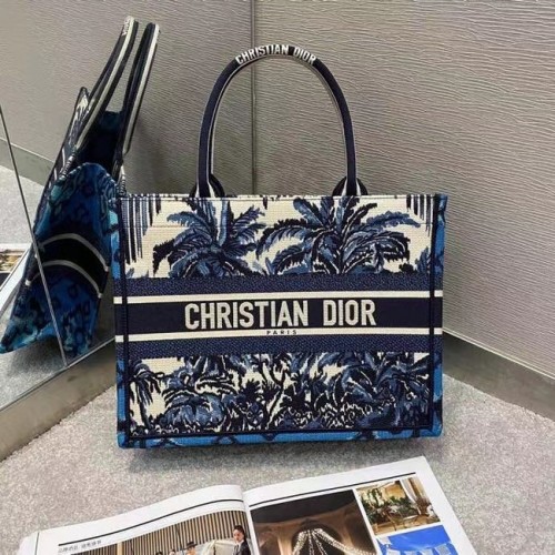 DIOR BOOK TOTE Blauw Dior-handpalmborduursel M1287
