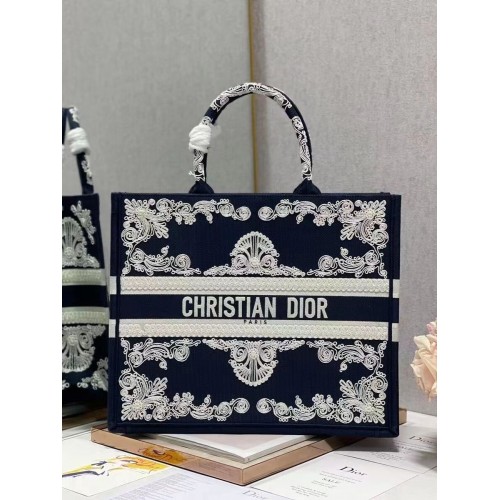 DIOR BOOK TOTE Geborduurd C1211L