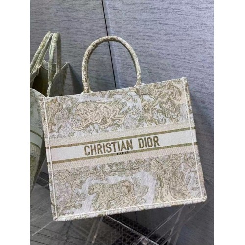 DIOR BOOK TOTE Geborduurd C1286-8 creme