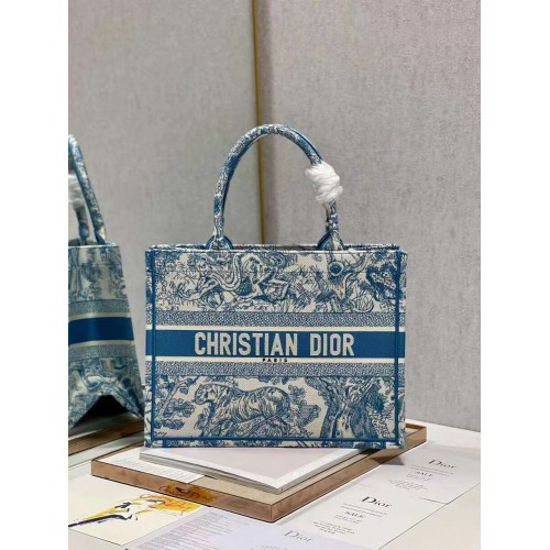 DIOR BOOK TOTE Geborduurd C1287-6 blauw