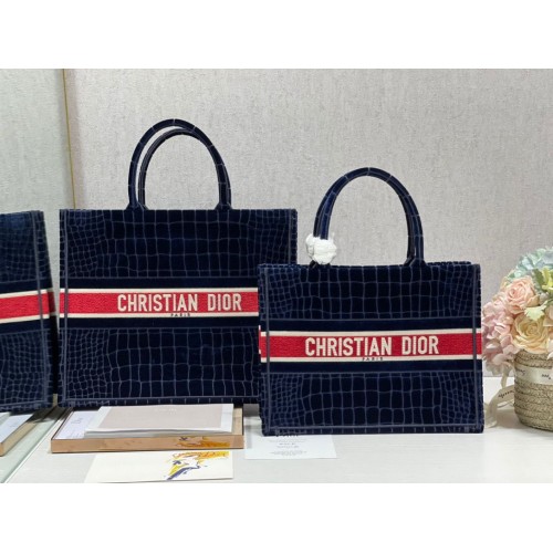 DIOR BOOK TOTE Fluwelen krokodilpatroon M1286 Donkerblauw