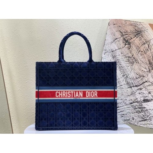 DIOR BOOK TOTE Fluweel M1286 Donkerblauw