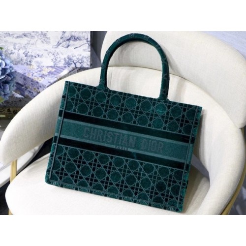 DIOR BOOK TOTE groen Cannage geborduurd fluweel M1287Z