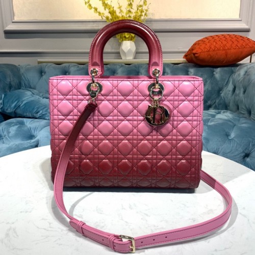DIOR DAMESBAG Roze Cannage-lamsleer met kleurverloop M0567 Roze