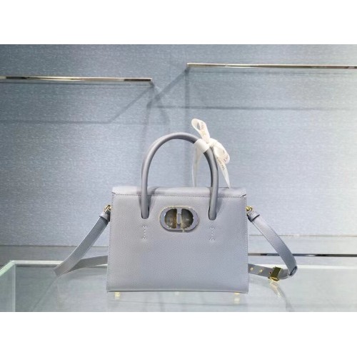 DIOR MEDIUM ST HONORE TOTE Kaviaar kalfsleer M9321UMBA hemelsblauw