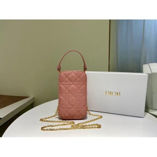 DIOR MINI BOBBYTAS Gradient Cannage lamsleer C0955 roze