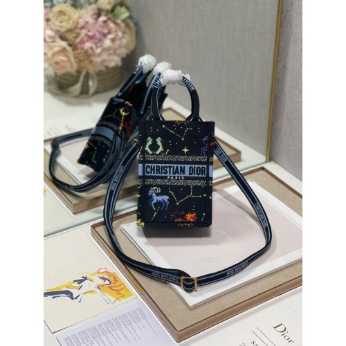 DIOR KLEINE BOBBYTAS Geborduurd C9002-5