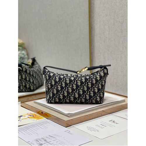 DIOR KLEINE BOBBYTAS Geborduurd S5554 donkerblauw