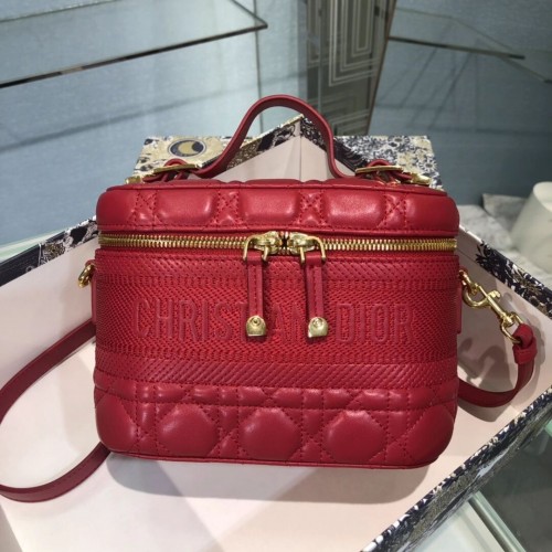 DIOR KLEIN DIORTRAVEL TOILETTAS Cannage lamsleer S5488U rood