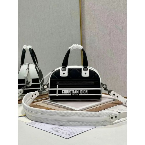 DIOR medium Leren draagtas met reliëf C9178A zwart