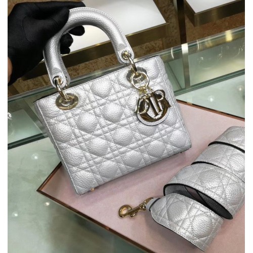 Dior LADY DIOR KALFSLEREN TAS M0575 Zilverwit