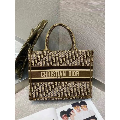 DIOR BOOK TOTE SMALL Schuin geborduurd fluweel M1296ZW Bruin