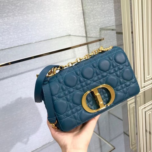 Dior SMALL DIOR CAROBAG Zacht Cannage-kalfsleer M9241 blauw