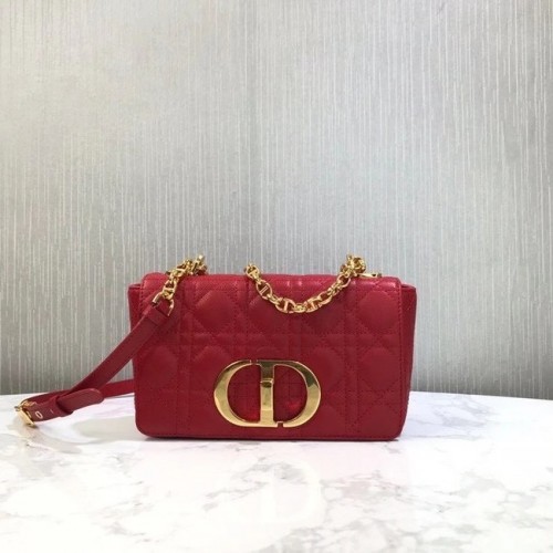 Dior KLEINE DIOR CAROBAG Zacht Cannage-kalfsleer M9241 rood