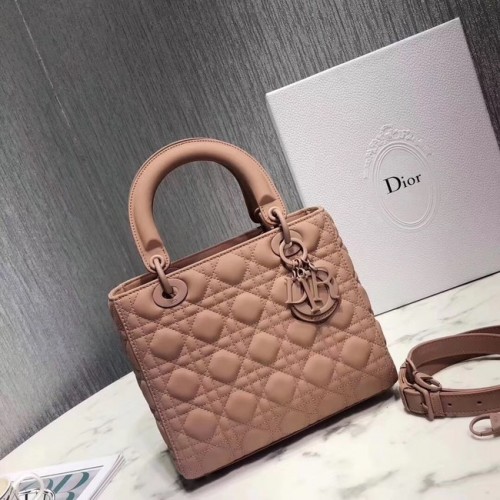 Dior ULTRAMATTE LADY DIOR-TAS M0565S roze