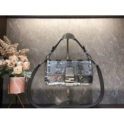 FENDI BAGUETTE Tas Pearl slice F1359 zilver