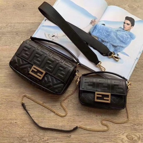 FENDI BAGUETTE mini-schoudertas 8BS017 zwart