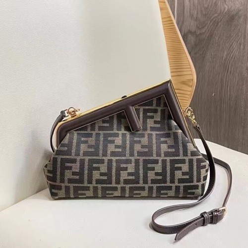 FENDI FIRST stoffen tas 5FB2322 Bruin