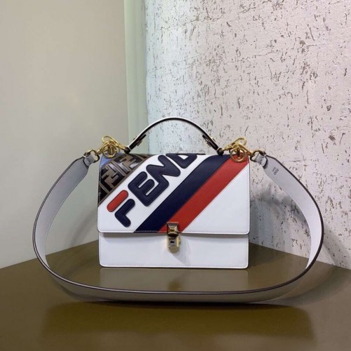 FENDI Kan I Leren Schoudertas 8BT283B wit