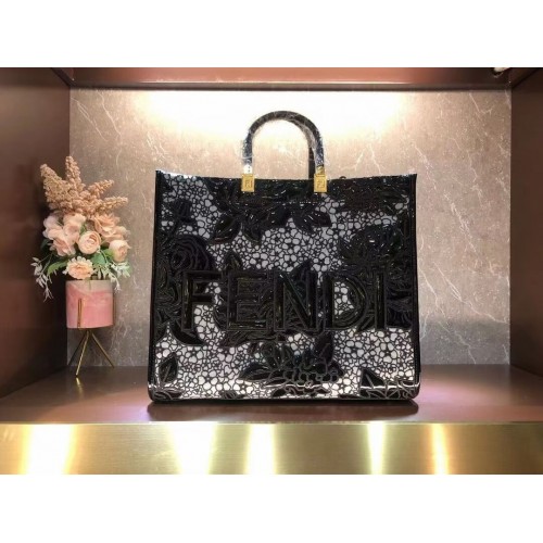 FENDI LARGE borduurtas 8BH386AB zwart