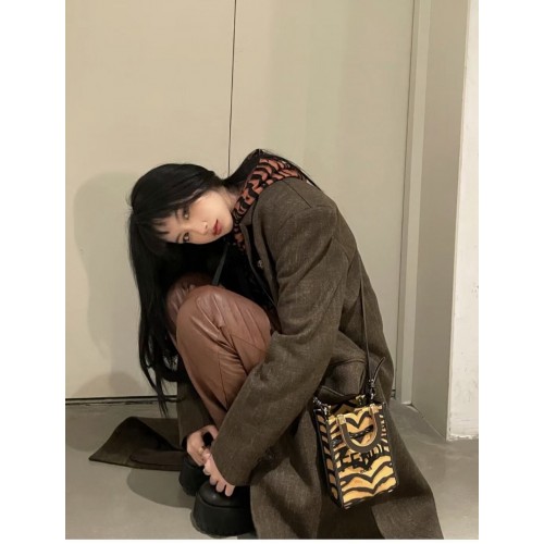 FENDI MINI SUNSHINE SHOPPER leren minitas 8BM128 bruin