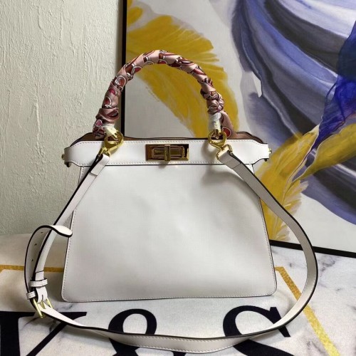 FENDI PEEKABOO ICONIC MEDIUM Witte leren tas F6946