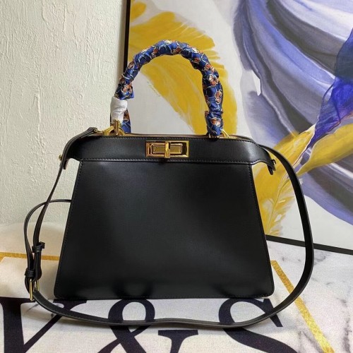 FENDI PEEKABOO ICONIC MEDIUM zwarte leren tas F6946