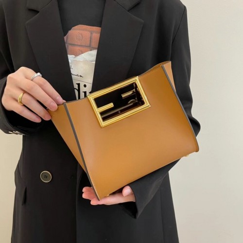 FENDI WAY kleine leren tas 5FB6846 bruin