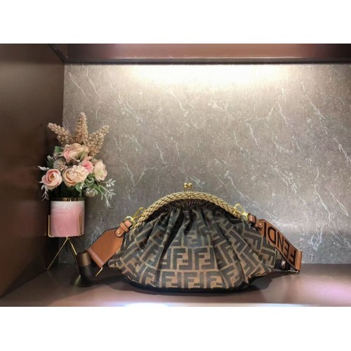 FENDI stoffen tas F7641 bruin