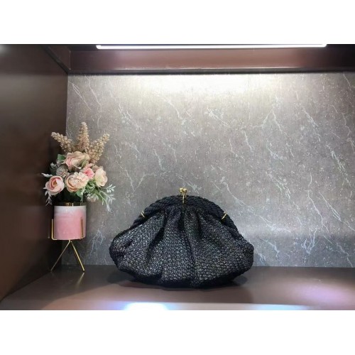 FENDI tas van raffia F7641 zwart