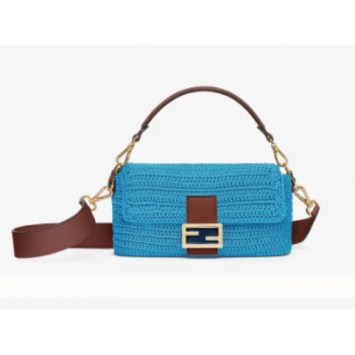 Fendi BAGUETTE Blauwe katoenen gehaakte tas 8BR600