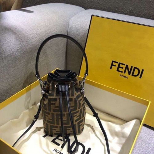 Fendi MON TRESOR minitas 8BS010 zwart