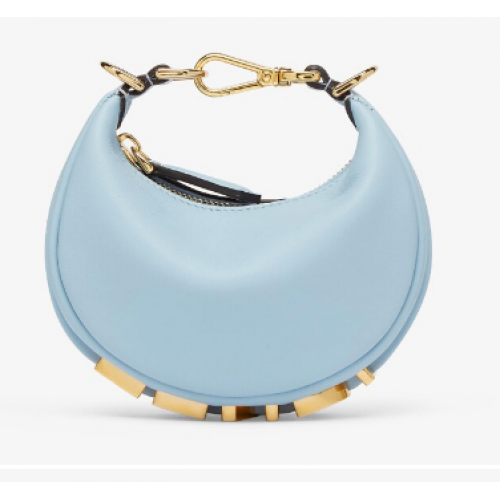 Fendi Nano Fendigraphy lichtblauwe leren bedel 7AS089A