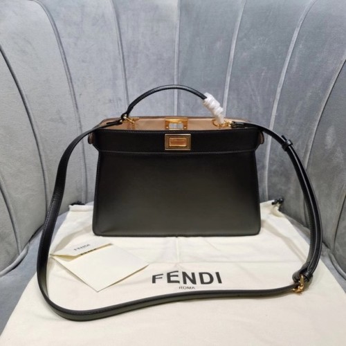 Fendi PEEKABOO ISEEU EAST-WEST leren tas 8BN323A zwart