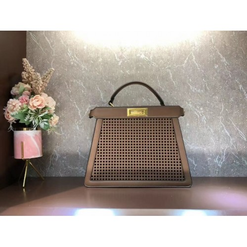 Fendi Peekaboo ISeeU geperforeerde leren tas F1658 Coffee