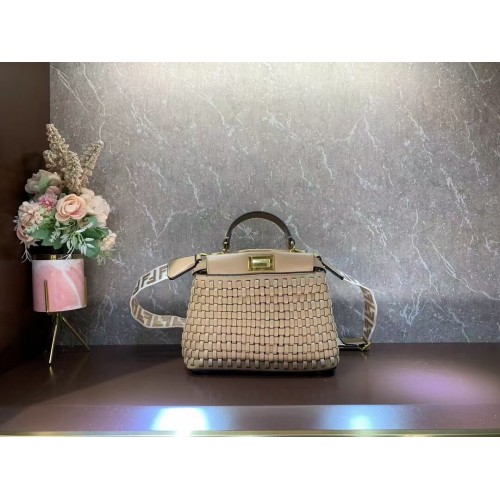 Fendi Peekaboo Mini gevlochten leren tas 8BN244A abrikoos