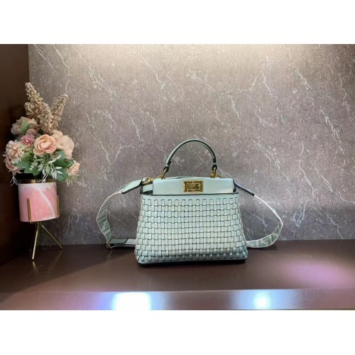 Fendi Peekaboo Mini gevlochten leren tas 8BN244A groen