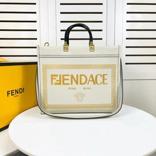 Fendi Sunshine medium Fendace bedrukt leer Logo shopper 8BH386A wit