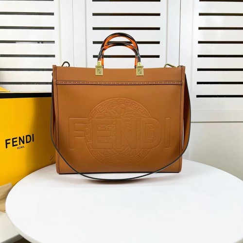 Fendi Sunshine Medium Fendace Printed zwart leren Logo shopper F0873 bruin