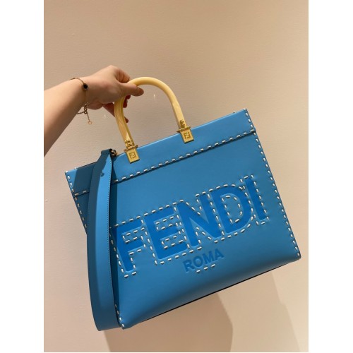 Fendi Sunshine Middelblauwe leren shopper 8BH386A