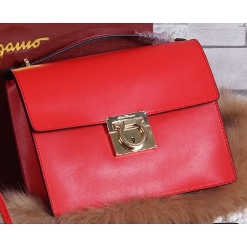 Ferragamo kalfsleren medium schoudertas SF0614 rood