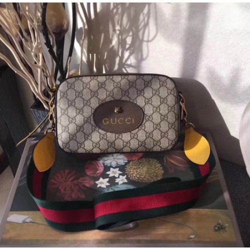 Gucci GG Supreme koerierstas 476466 bruin