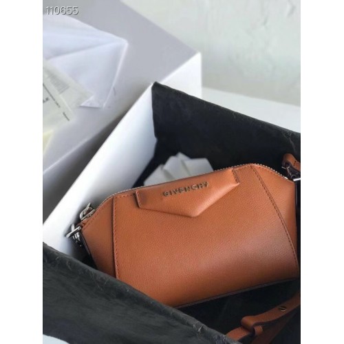 GIVENCHY Originele Leren Schoudertas 1870 bruin