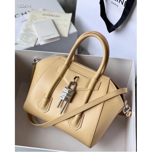 Givenchy Kleine Antigona tas van generfd kalfsleer BB0512 Nude