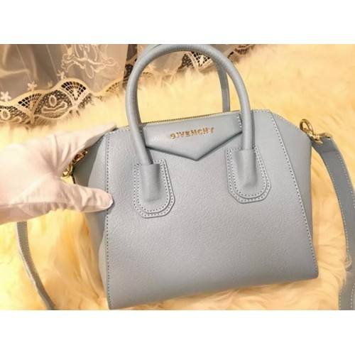 Givenchy mini Antigona tas geitenleer G1900 hemelsblauw
