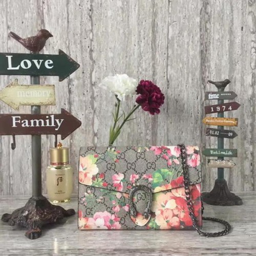 Gucci Dionysus GG Supreme canvas schoudertas 409340 bruin