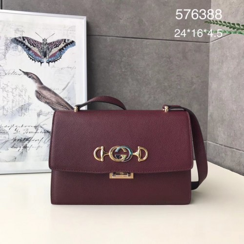Gucci GG lederen schoudertas A576388 paarsachtig