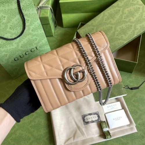 Gucci GG Marmont gematelasseerde minitas 474575 Rozebeige